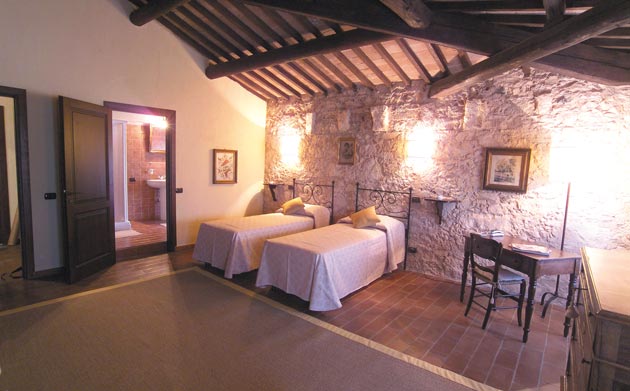 Camera doppia con bagno - serie: fotografie camere b&b